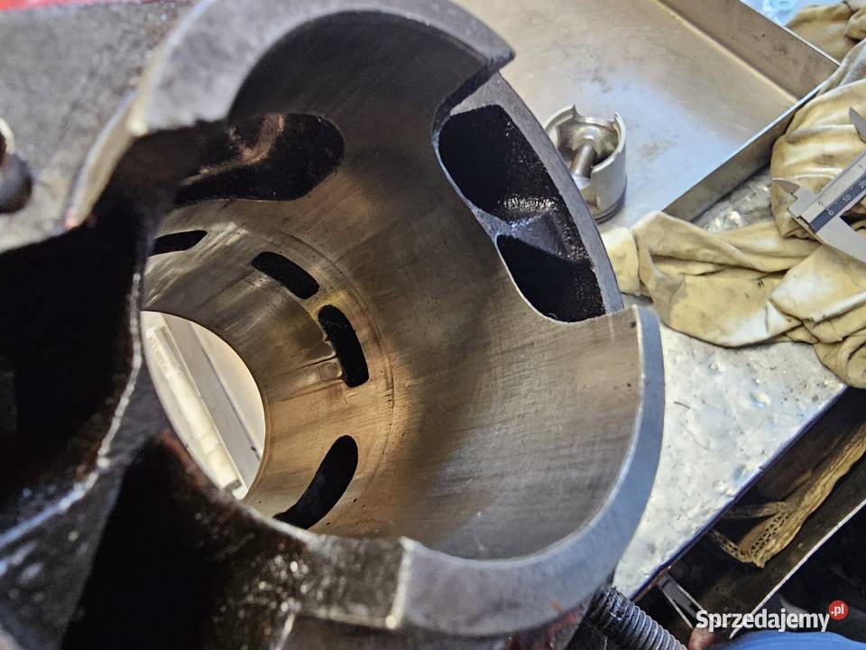 Yamaha DT 80 lc2 cylinder tłok tuleja DT80 dolnośląskie Jelenia Góra