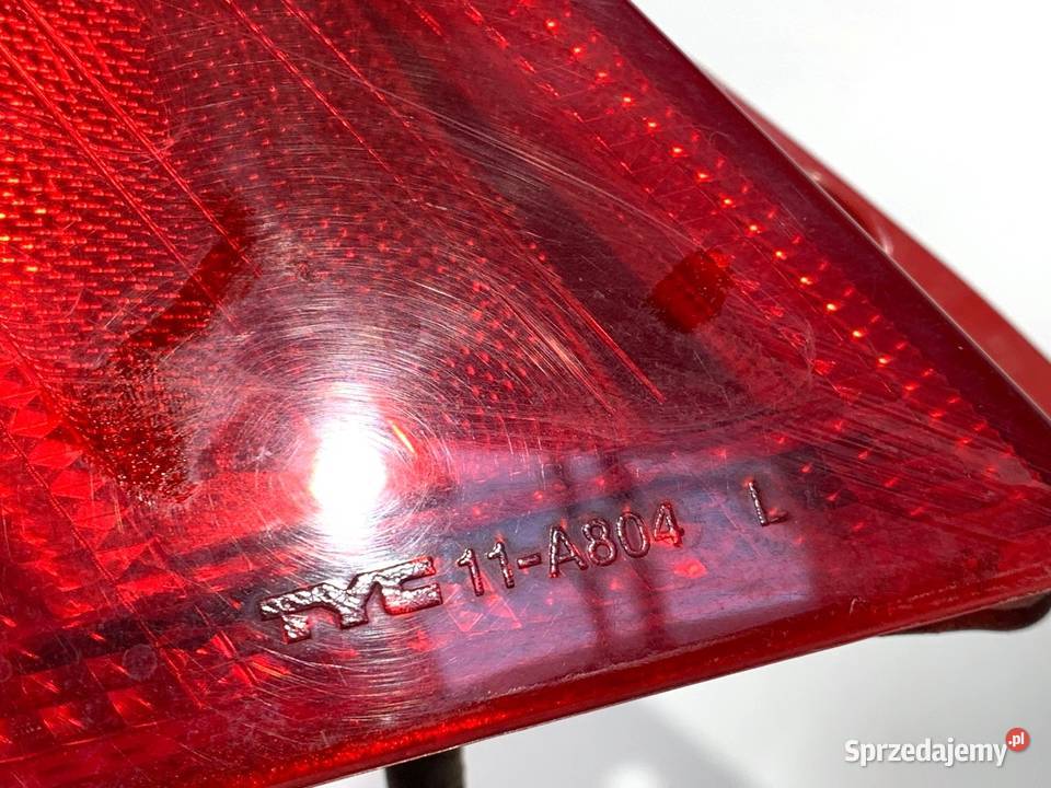 LAMPA LEWY TYŁ SUZUKI SWIFT III Hatchback