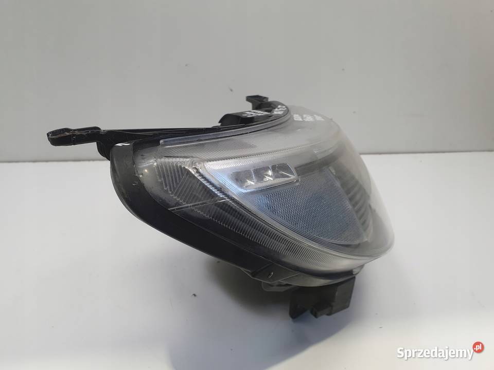 LAMPA PRAWA Saab 93 II LIFT 0711r PRZEDNIA PRAWY Rudka