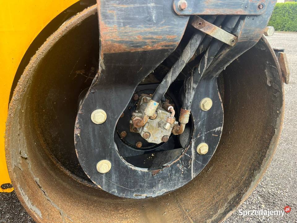 Walec wibracyjny dwubębnowy drogowy JCB Maków Podhalański sprzedam