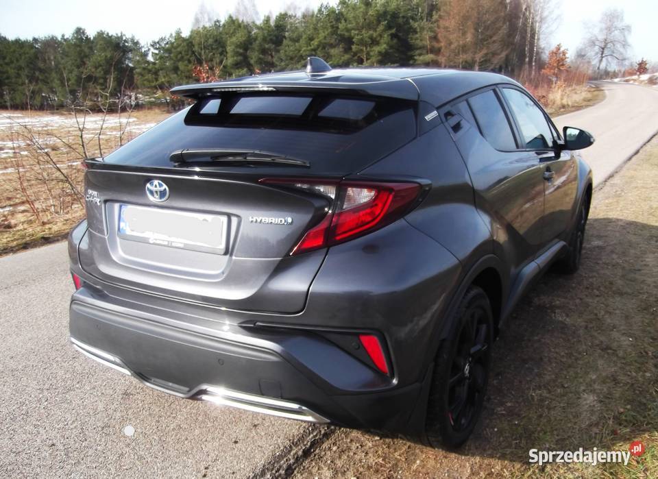 sprzedam Toyota CHR 18 hybryda Miastko