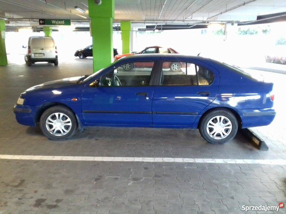 NIssan Primera p11 niebieski