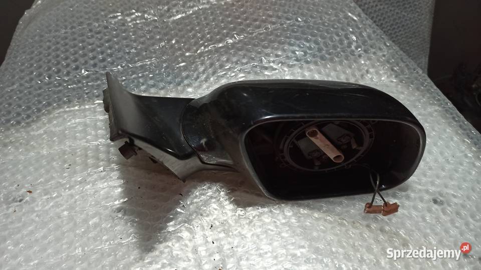 Lusterko prawe Audi A4 B5 zewnętrzne 5 PIN Dębica