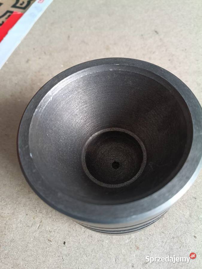 Tłok podnośnika C 335 M mazowieckie Płock