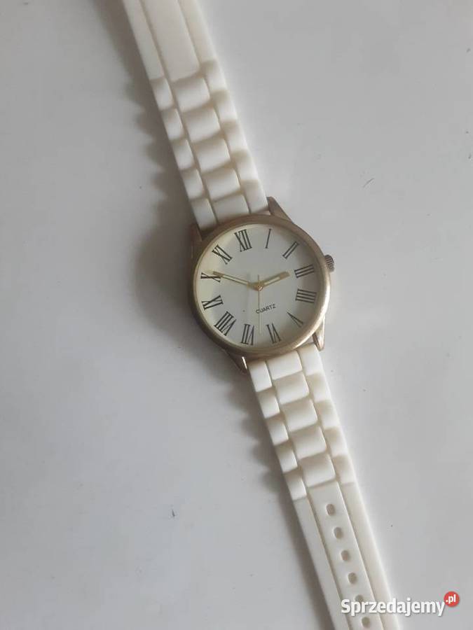 ZEGAREK KWARCOWY Szczecinek