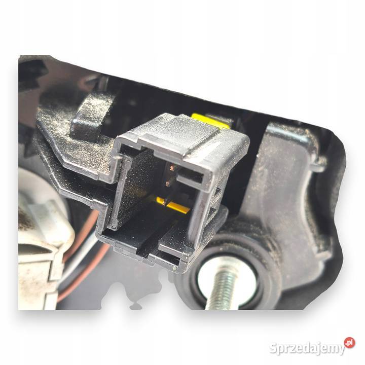 LAMPA PRAWA Renault Megane IV KOMBI 1624 tylna Chełm