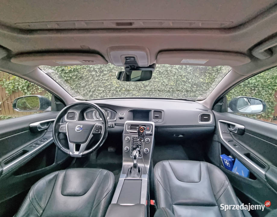 Volvo V60 Cross Country T5 25L 254 AWD Summum Warszawa
