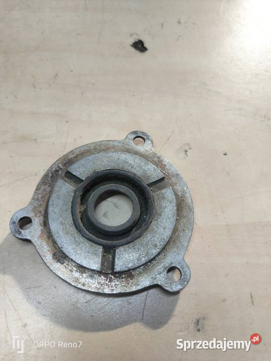 Dekiel obudowa uszczelniacza WSK 175 Łubno