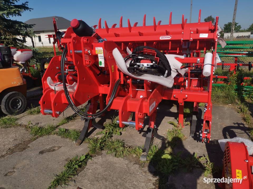 Pług dłutowy Maschio Gaspardo ATTILA 3007 HYDRO