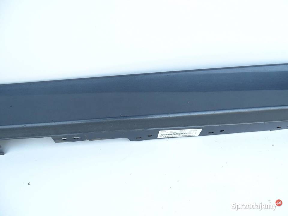 LISTWA PROGOWA LEWA NAKŁADKA BMW F30 F31 osobowe sprzedam