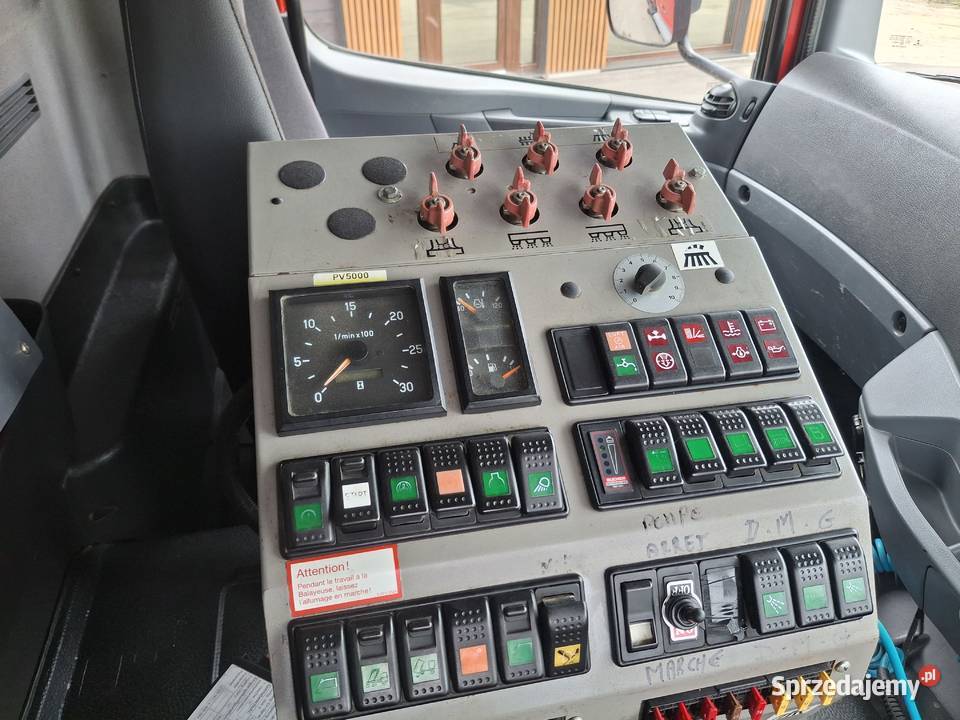 MercedesBenz Axor 1829 Zamiatarka Optifant70 2 elektryczne lusterka pomorskie Sierakowice