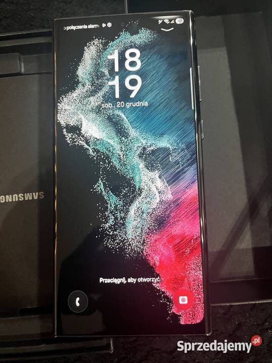 Samsung Galaxy S22 Ultra 256 GB śmieje się z Przeczyce