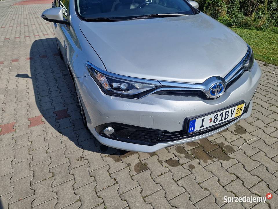 Toyota Auris II 2018r Full Wersja 18Hybrid 136KM Tarnów sprzedam