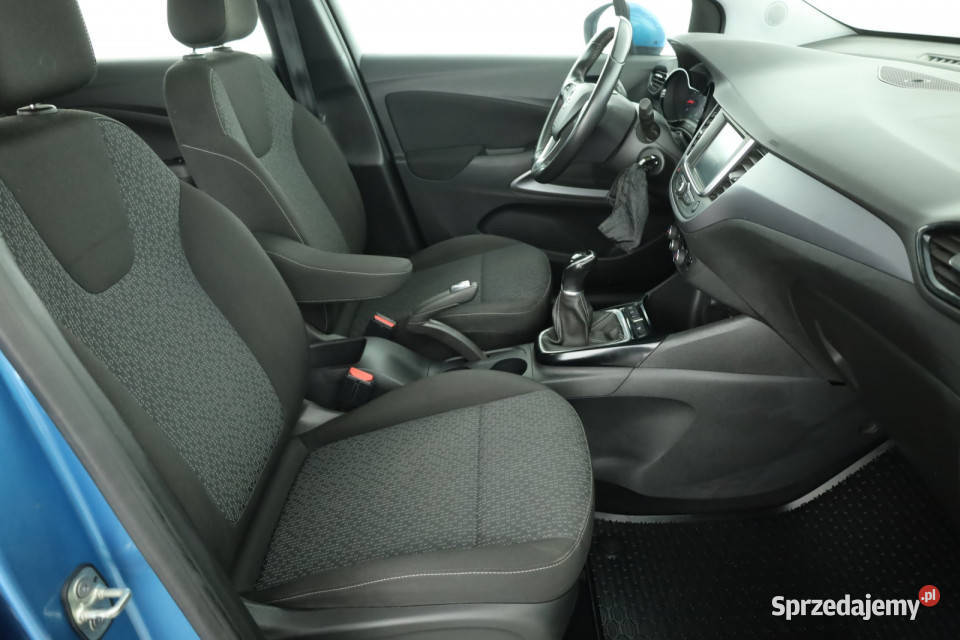 Opel Crossland 12 światła do jazdy dziennej Piaseczno