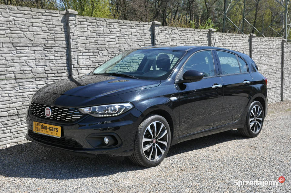 Fiat Tipo 14 95 hatchback LED Navi Kamera tempomat Dąbrowa Górnicza