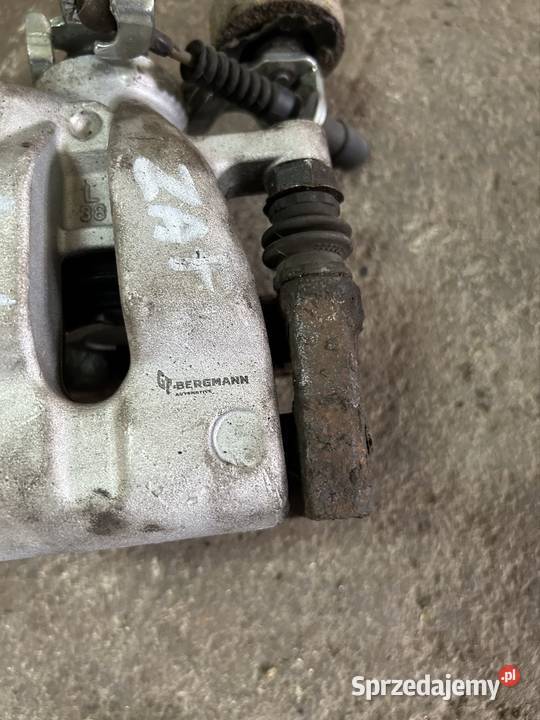 Zacisk hamulcowy prawy lewy tył Opel zafira a sprzedam
