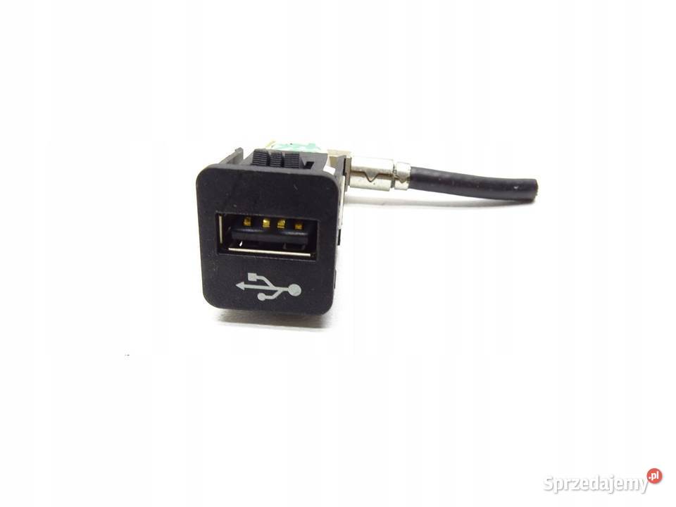 GNIAZDO PORT USB BMW F30 F31 F20 F21 9229294 sprzedam