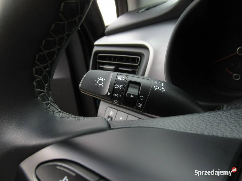 Kia Stonic BEZWYPADKOWY Fabryczna Gwarancja gniazdo USB Warszawa