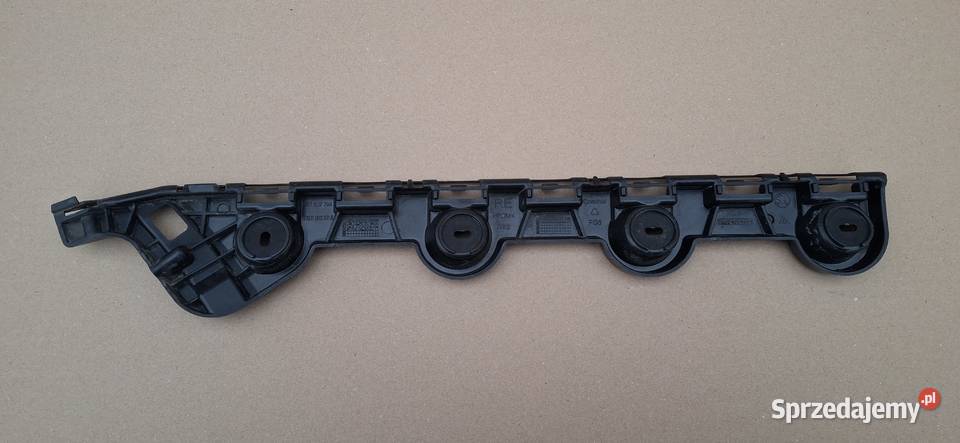 SKODA OCTAVIA IV ŚLIZG ZDERZAKA PRAWY TYŁ Bieleń