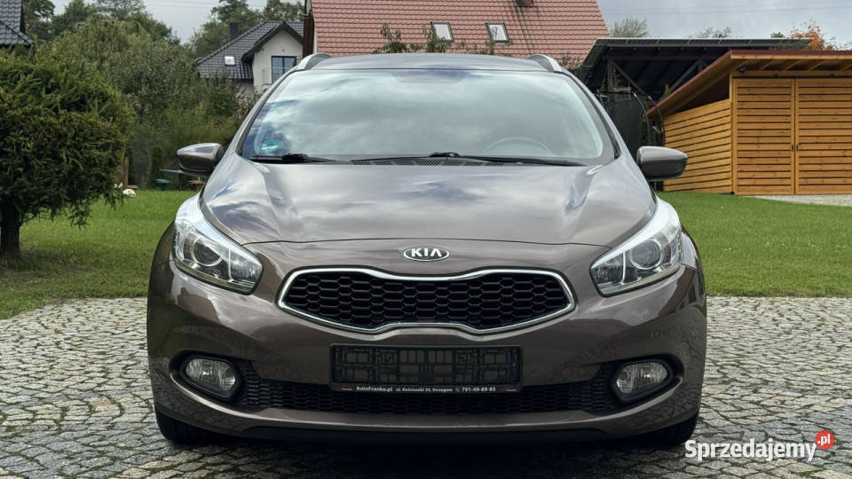 Kia Ceed 16 Benz 135 z Niemiec Nawigacja Pakiet Strzegom