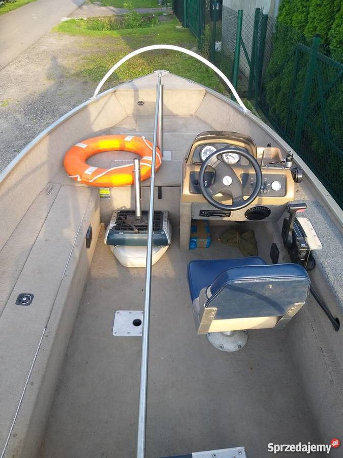 Łódź wędkarska z silnikiem zaburtowym Mercury 50 Rok produkcji 1997 Jazowa