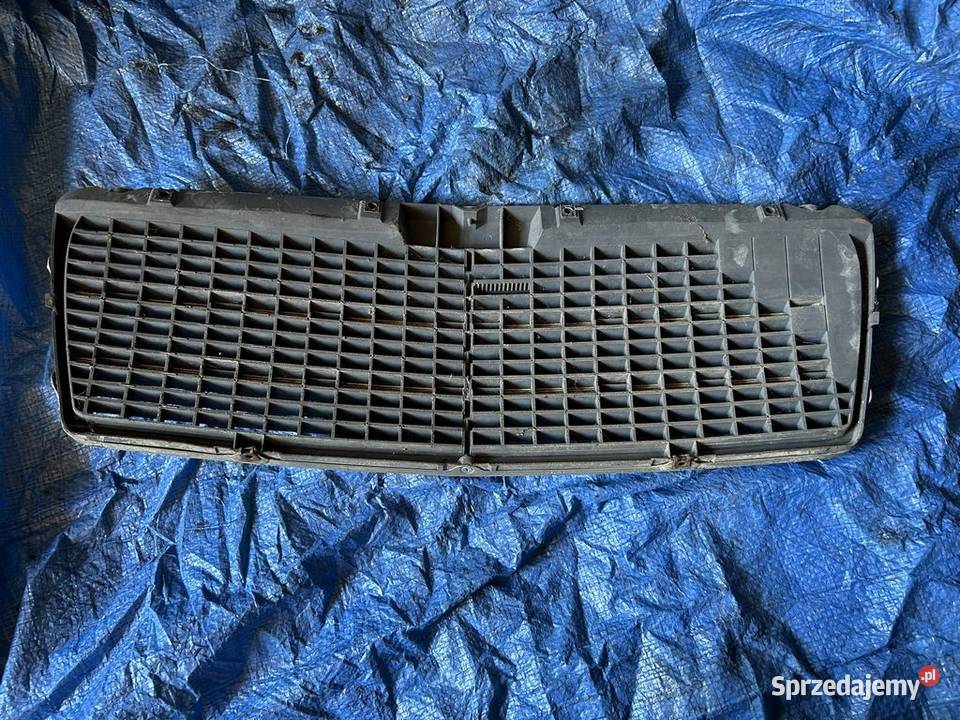 MERCEDES W210 ATRAPA GRILL 2108880023
