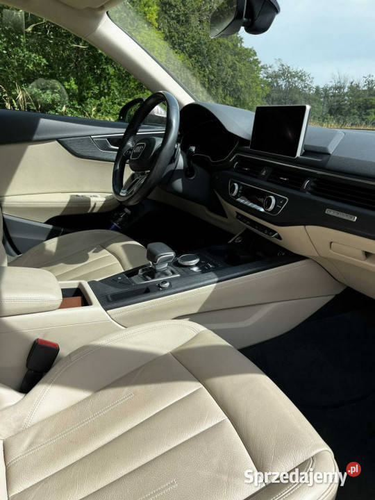 Audi A4 Allroad B9 2015