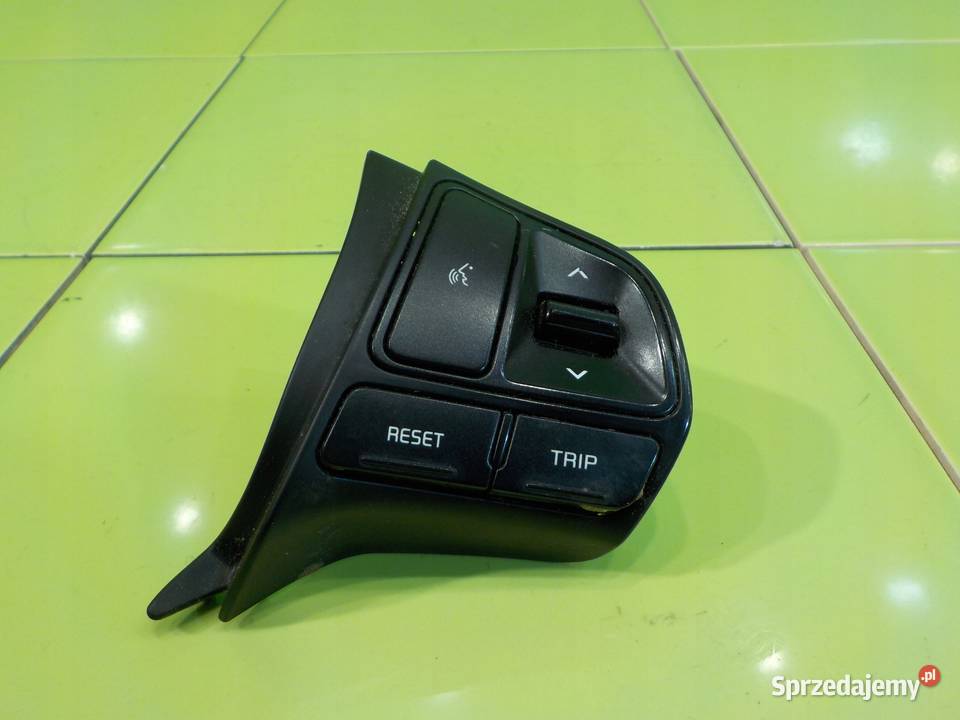 KIA RIO III LIFT 14 B 15r HB 5D przelacznik osobowe mazowieckie Suków