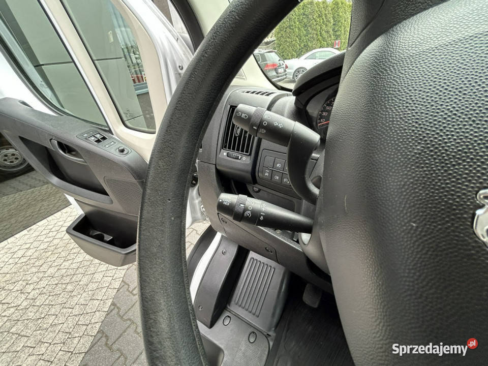 Peugeot Boxer L4H3 led kamera nawigacja tempomat sprzedam