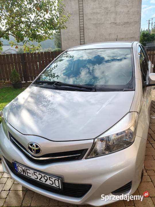 Toyota Yaris 3 2013 10 benzyna manualna Yaris