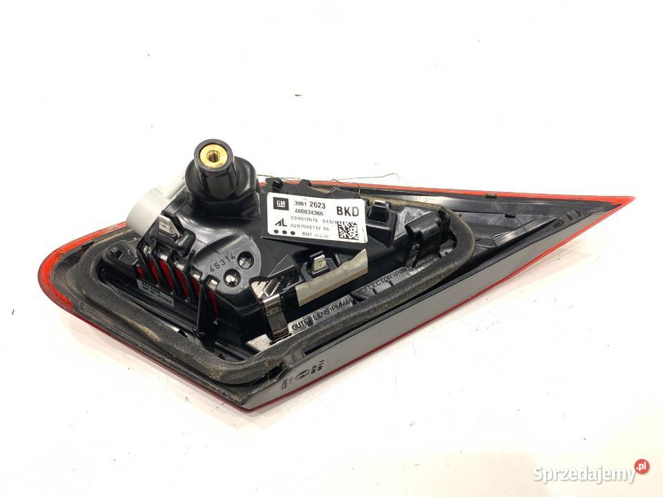 LAMPA TYŁ LEWA WEWNĘTRZNA OPEL CORSA E 39012623 osobowe