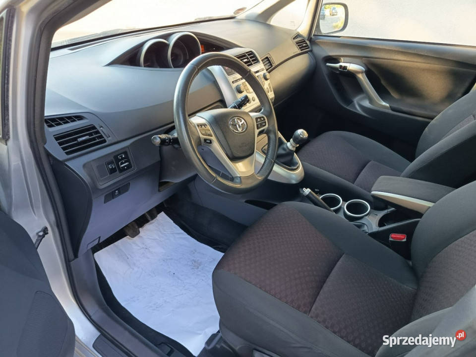Toyota Verso Bezwypadkowy 7 osób stan Janów Lubelski