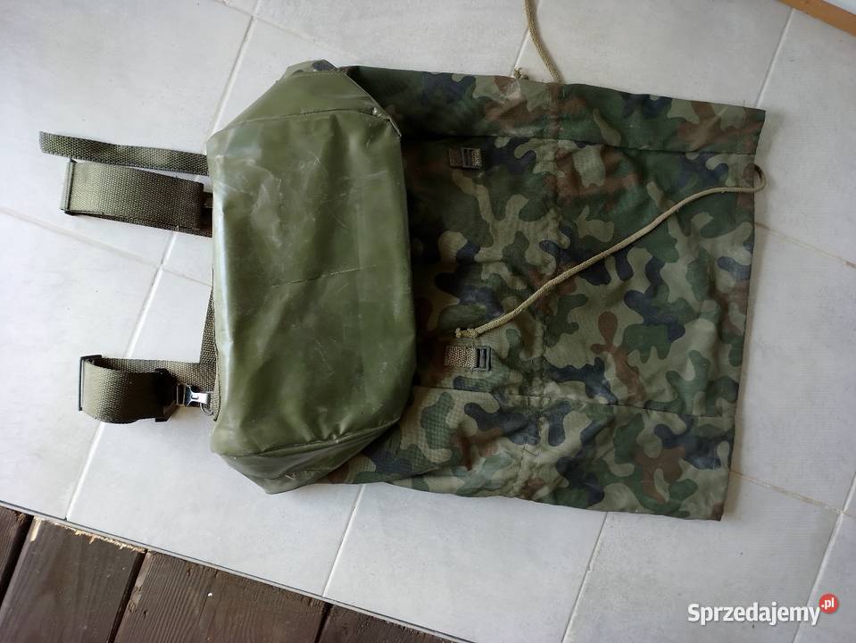 Wojskowy plecak duży uszkodzony