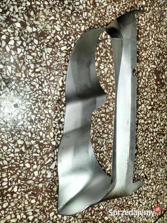 Blenda lampy prawej BMW E46 330Ci COUPE CABRIO Poręba