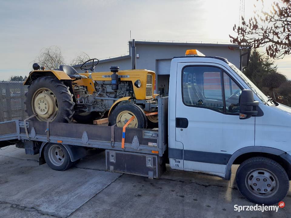 Przewóz maszyn laweta