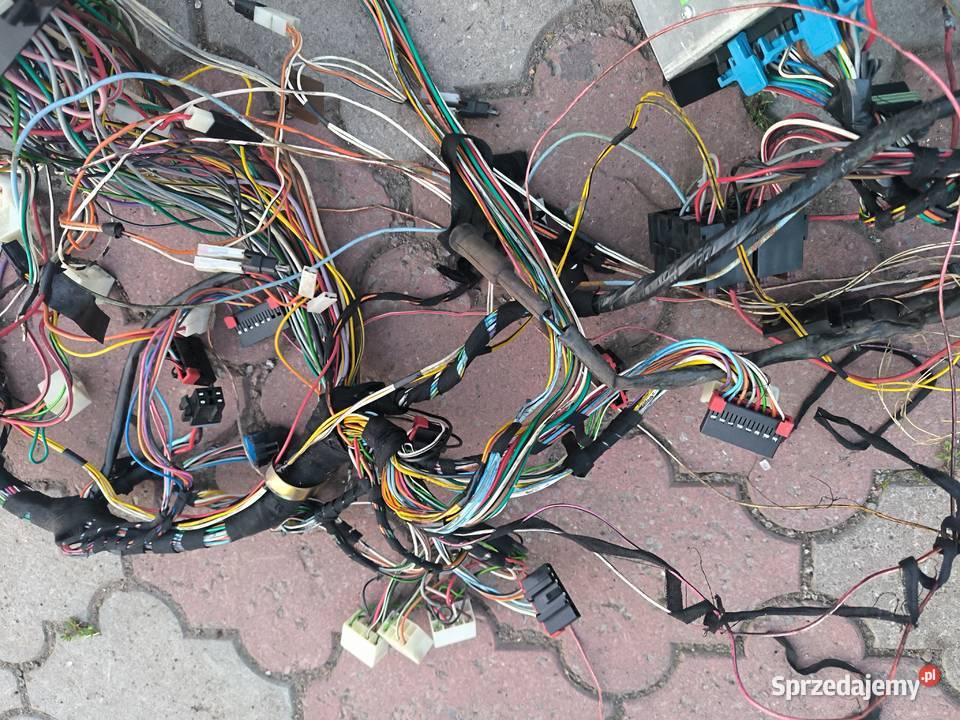 Polonez Caro instalacja elektryczna zapłon Rok produkcji 1994 Motoryzacja podkarpackie Stalowa Wola