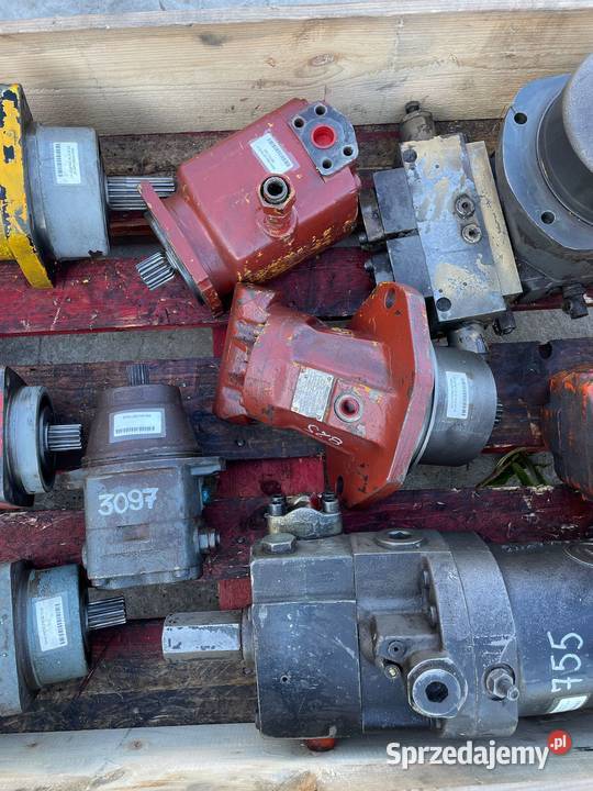 Paleta z silnikami hydraulicznymi śląskie Tarnowskie Góry