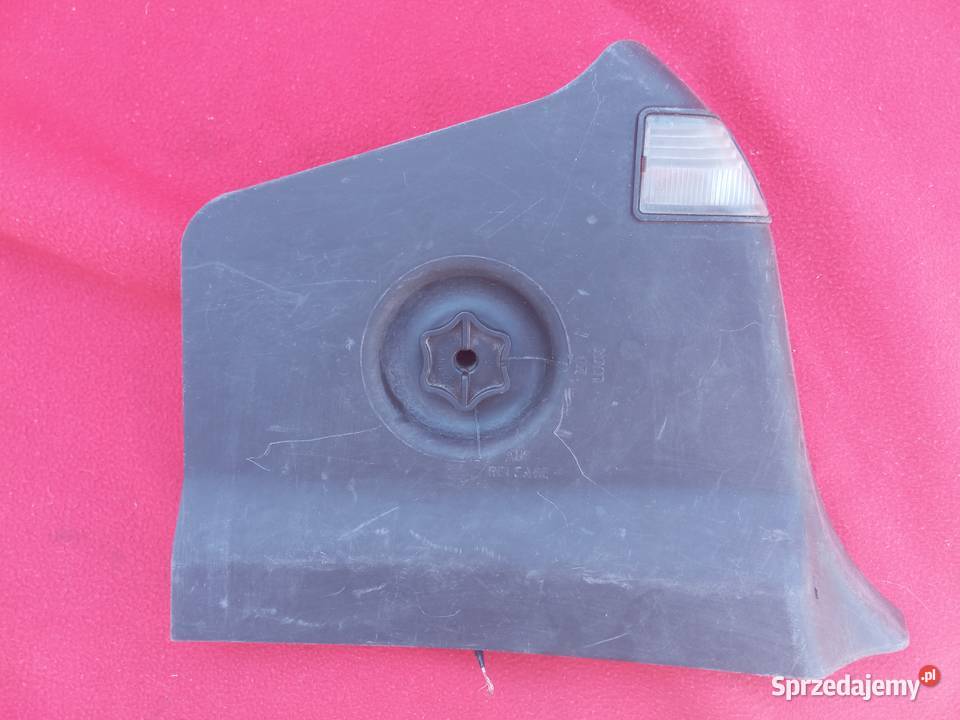 BMW e36 Compact Klapka Bagażnik Prawa pomorskie