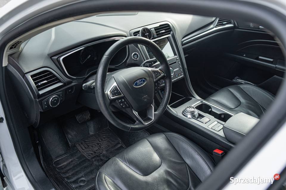 Ford Fusion Mondeo PlugIn PHEV Titanium Full aluminiowe felgi Rzeszów sprzedam