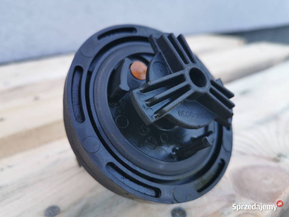 Korek baku paliwa CAT TH