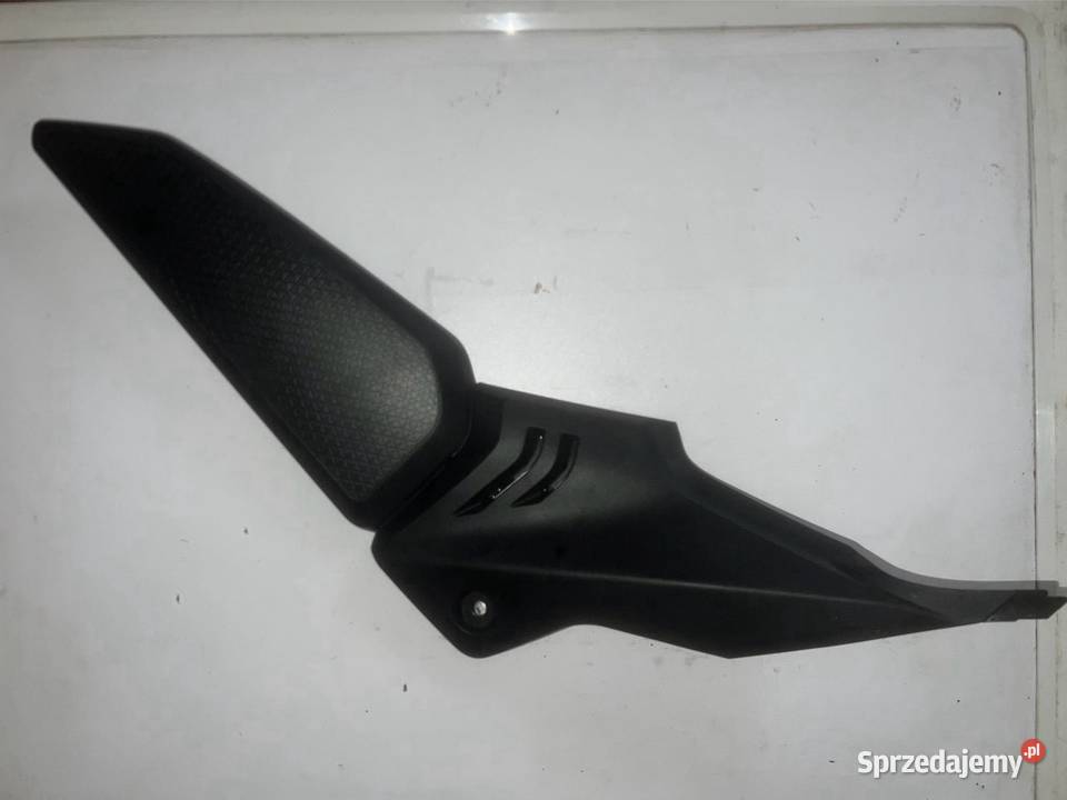 boczek lewy osłona obudowa Honda CB 650 R 2023r Ostrzeszów
