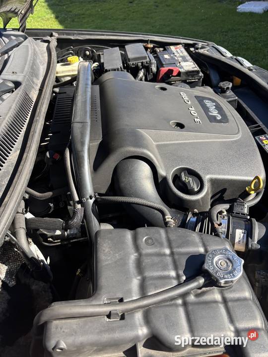 Jeep niski przebieg okazja świętokrzyskie Laskowa