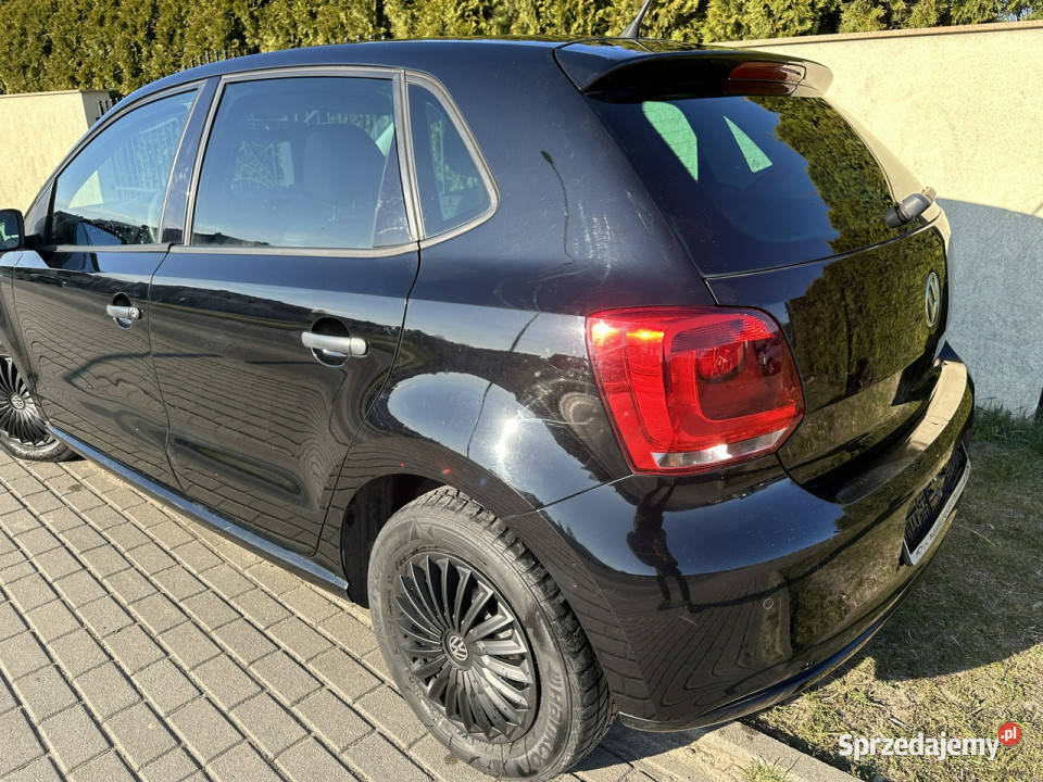 Volkswagen Polo CLIMAtic podgrzewane fotele elektryczne lusterka