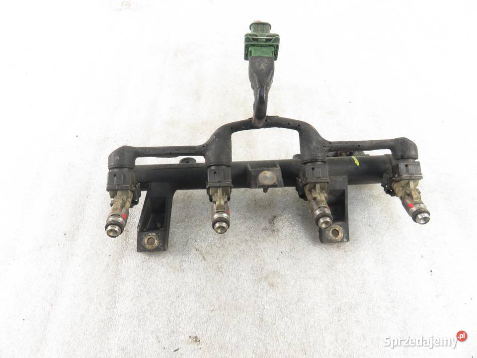 LISTWA WTRYSKOWA CITROEN SAXO 14 VTS 9628982980C