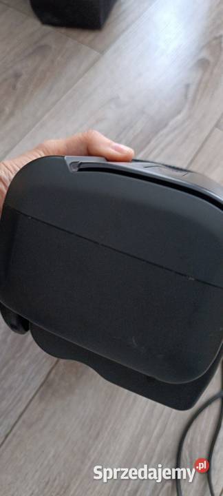czarny radiomagnetofon to model Sony CFM10 Pozostałe Poznań