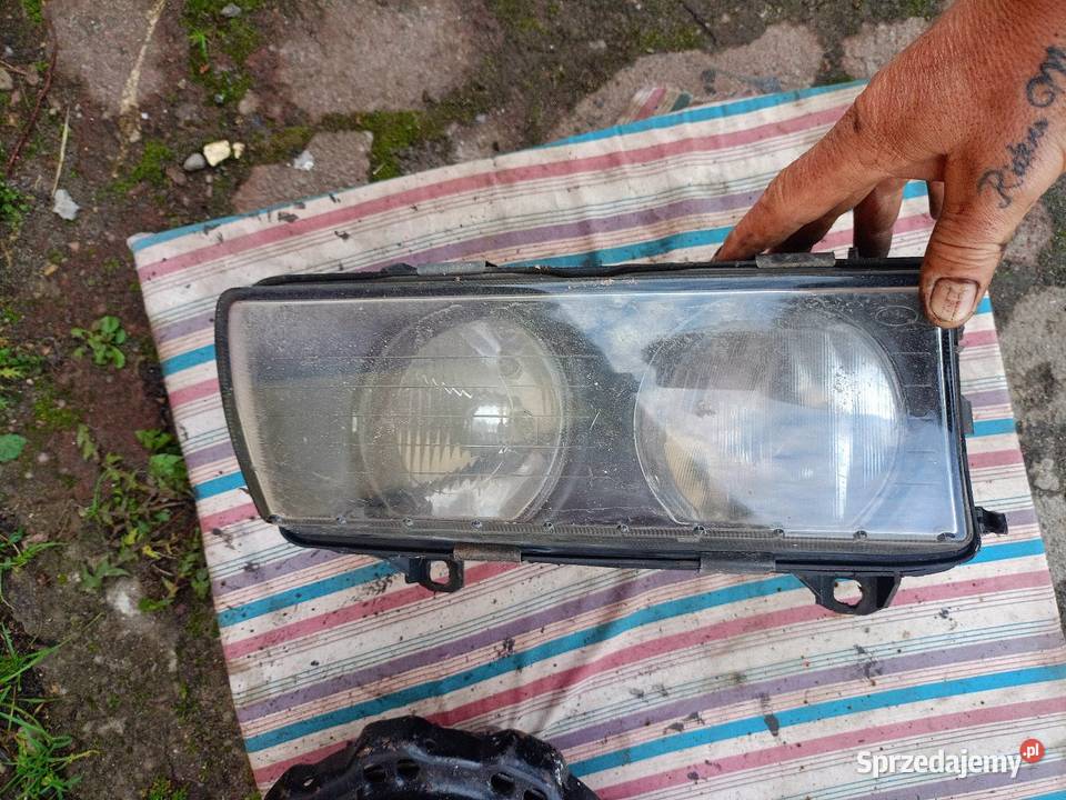 BMW e 36 przednia prawa lampa