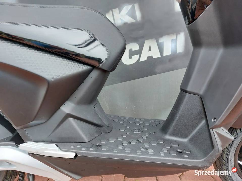 Piaggio One 2022 elektryczny śląskie