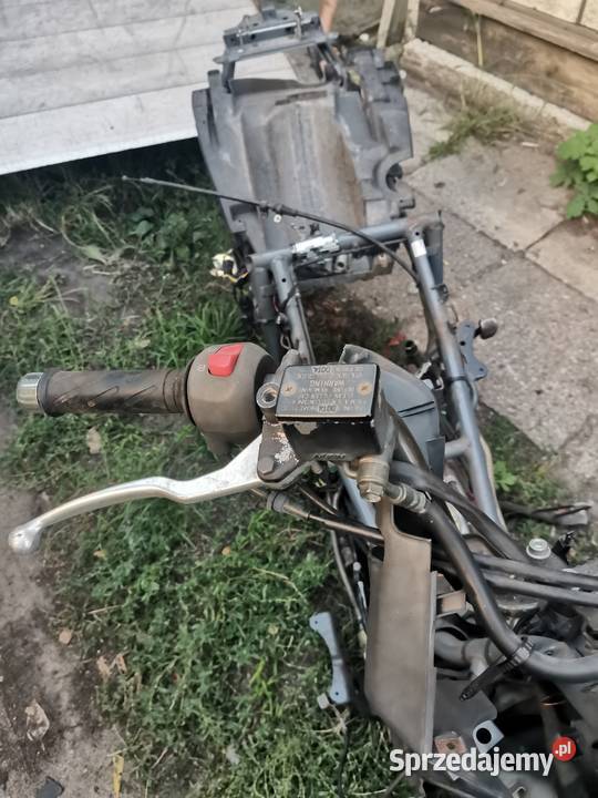 Pozostałości Burgman 250 400 chłodnica pompa Mińsk Mazowiecki