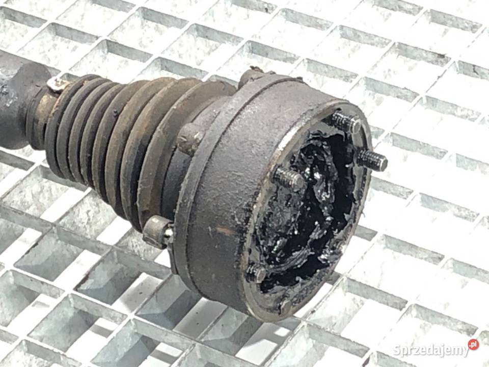 PÓŁOŚ PRAWY PRZÓD VW GOLF V 19 105 0310 PRZEGUB