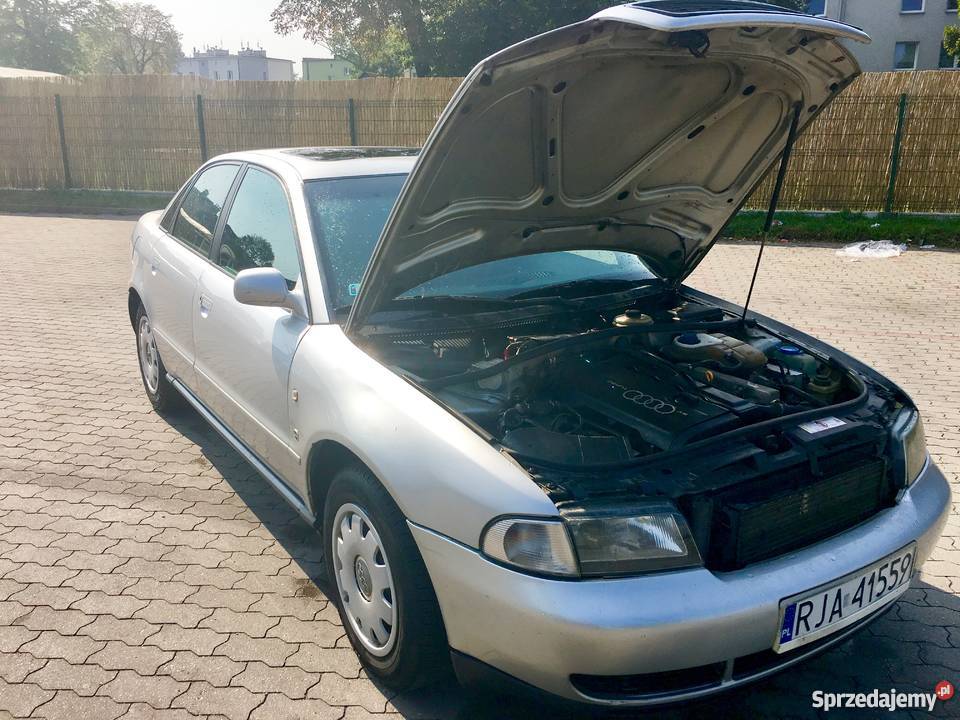Audi A4 B5 18T benzynaLPG 220000km A4
